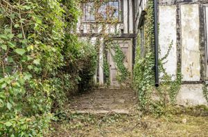 Photo 22- click for photo gallery